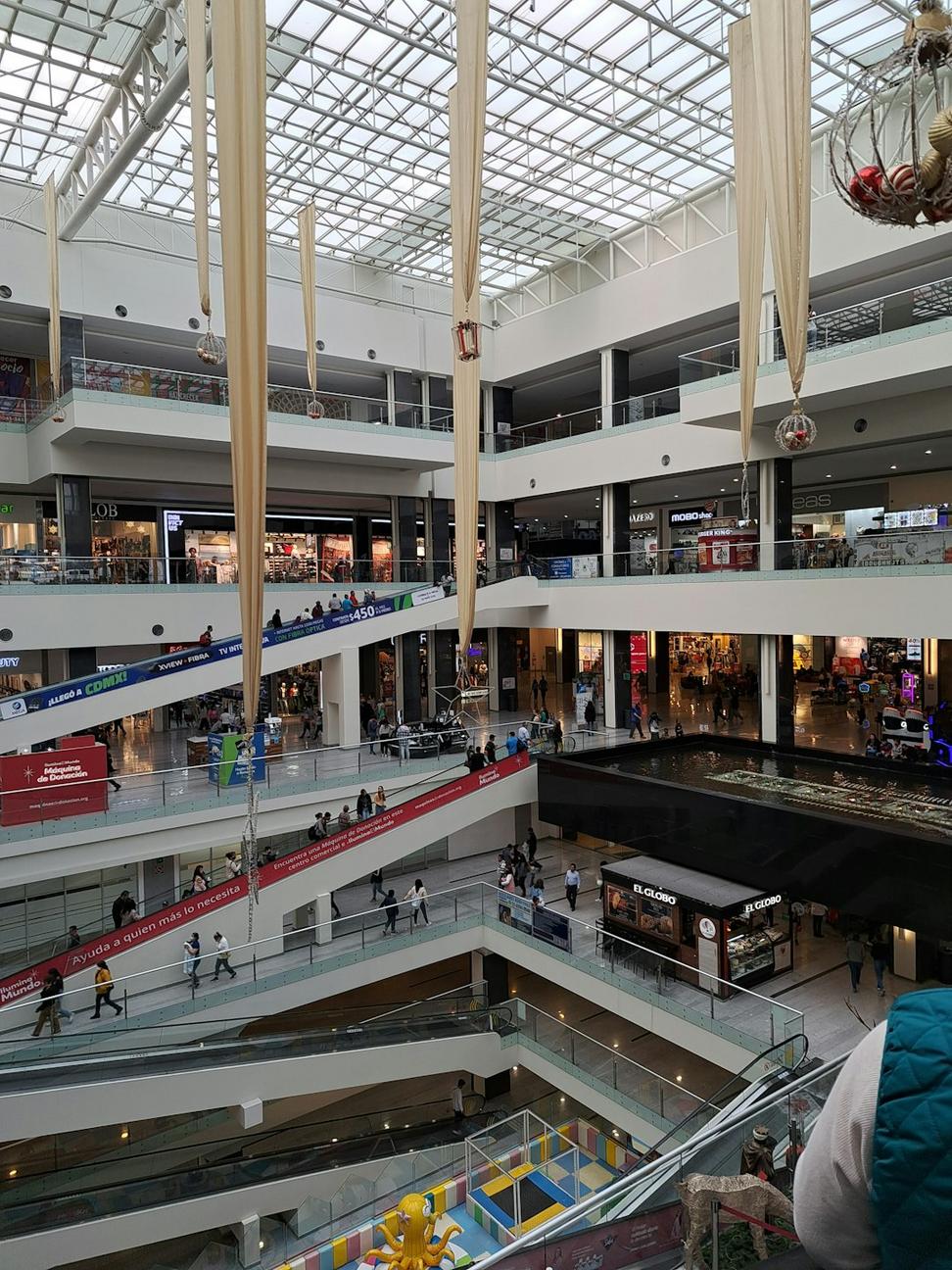 Marketplace Plaza